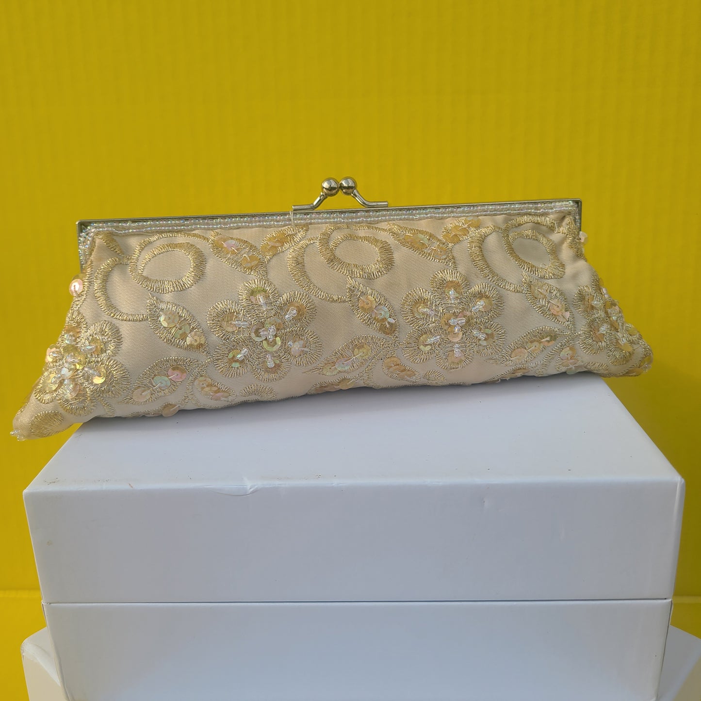 Pop Champagne Clutch